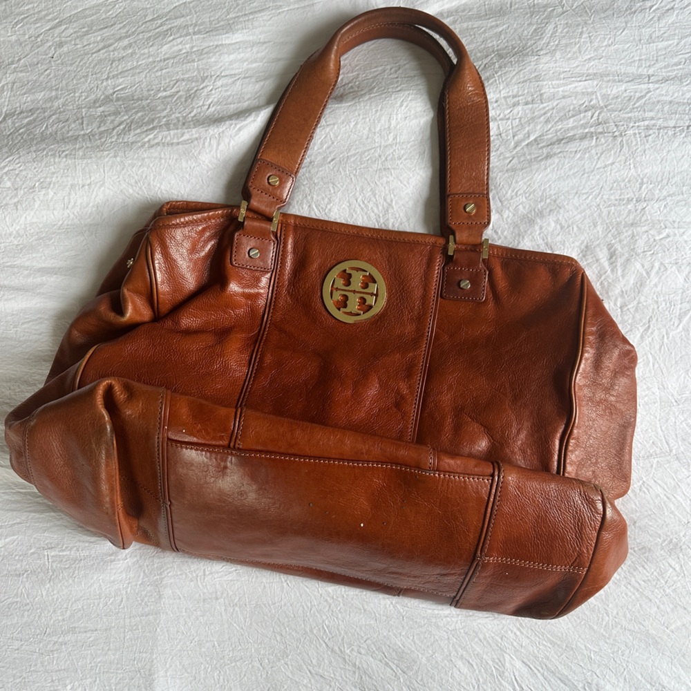 Leather Tory Burch Purse